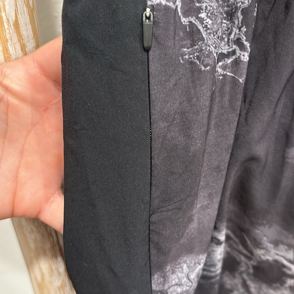 All In Motion Shorts - Picture 2 of 7